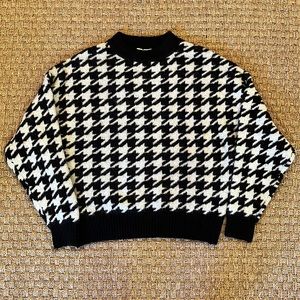 H & M Houndstooth Sweater